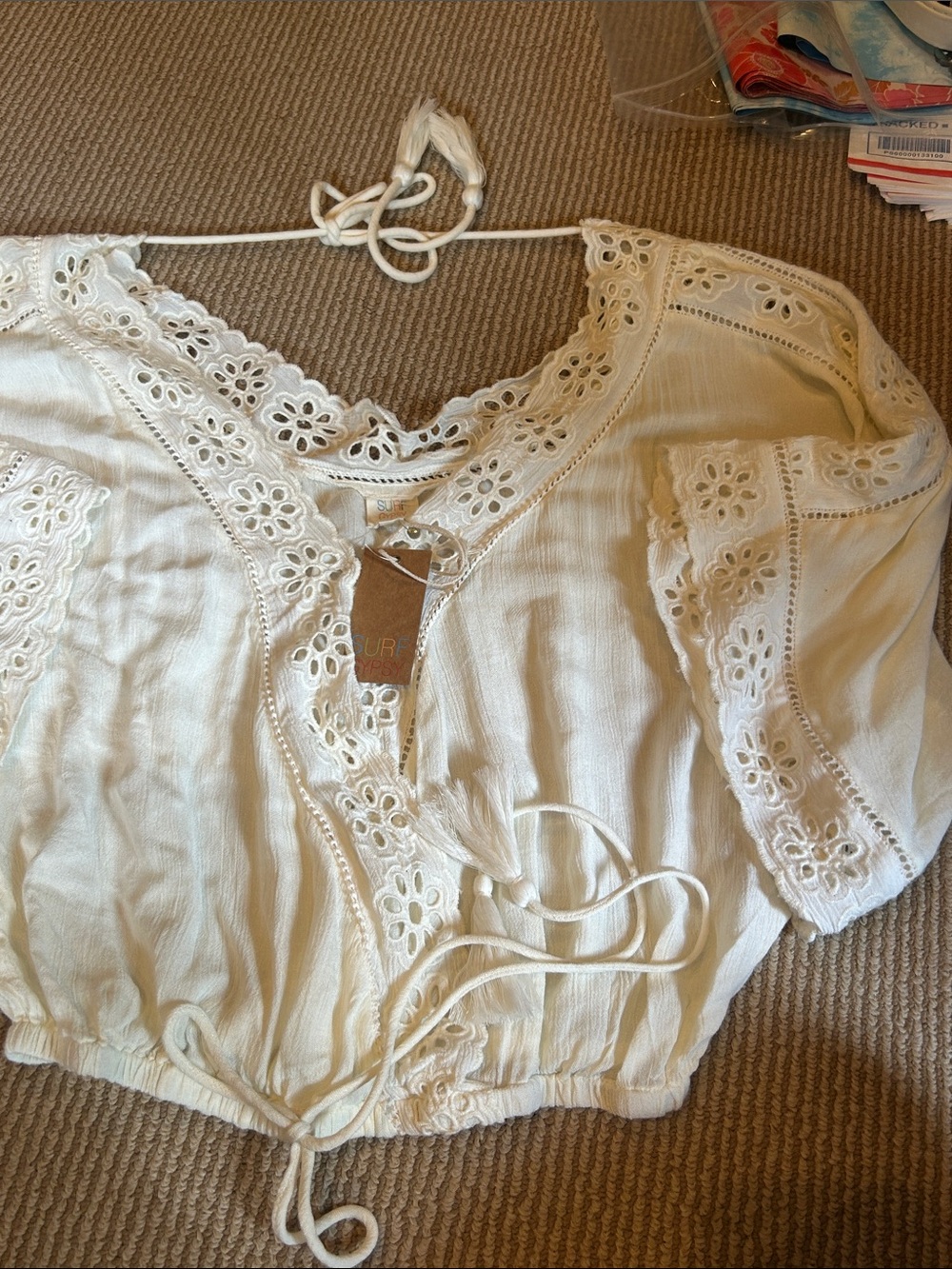 NWT Surf Gypsy White Eyelet Tie-Front Boho Blouse size small